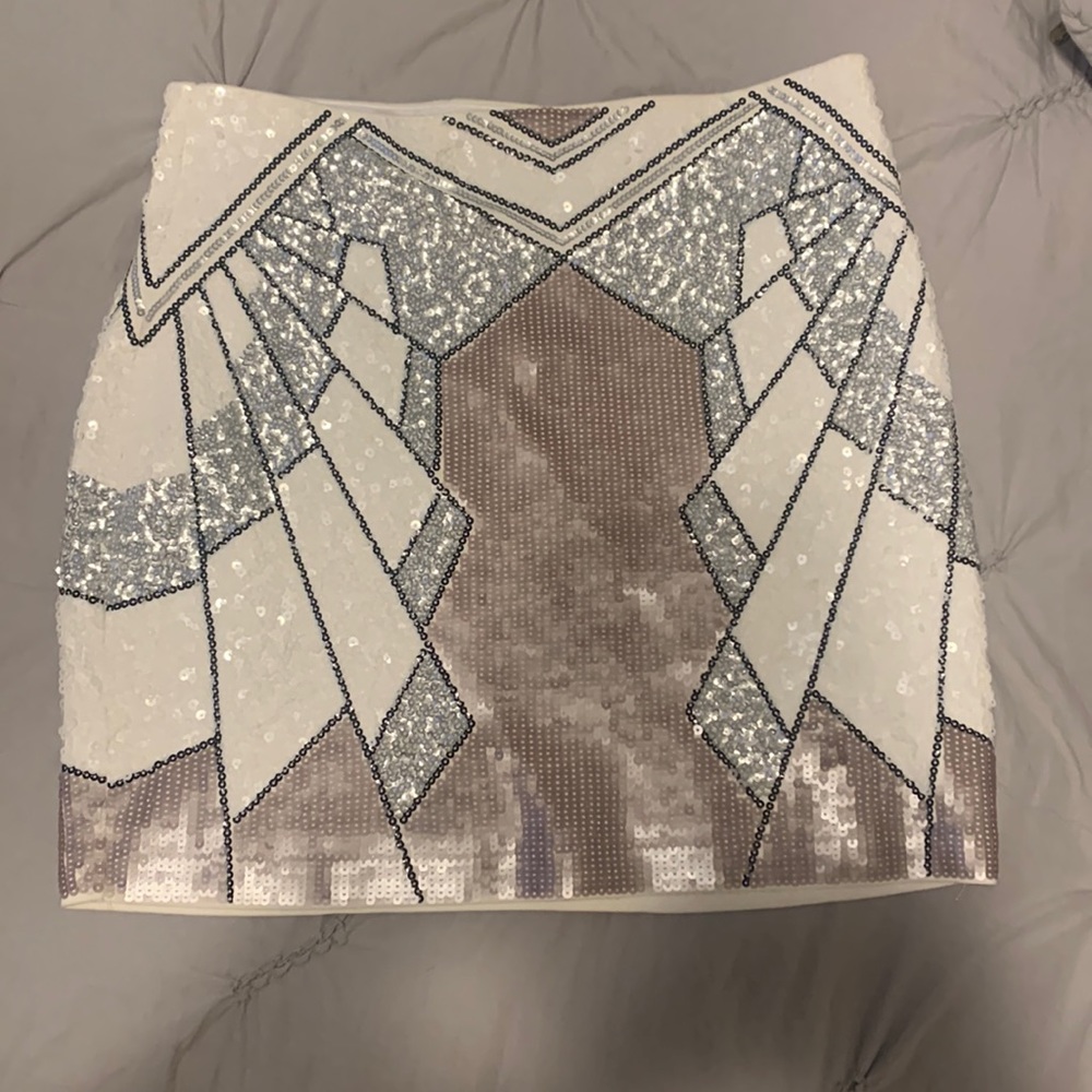 Cute sequin Express skirt